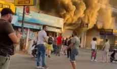 حريق في محل لبيع الدواليب والزيوت على طريق عام الشويفات