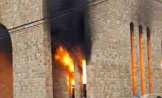 اندلاع حريق كبير في كنيسة السيّدة في بعبدات 